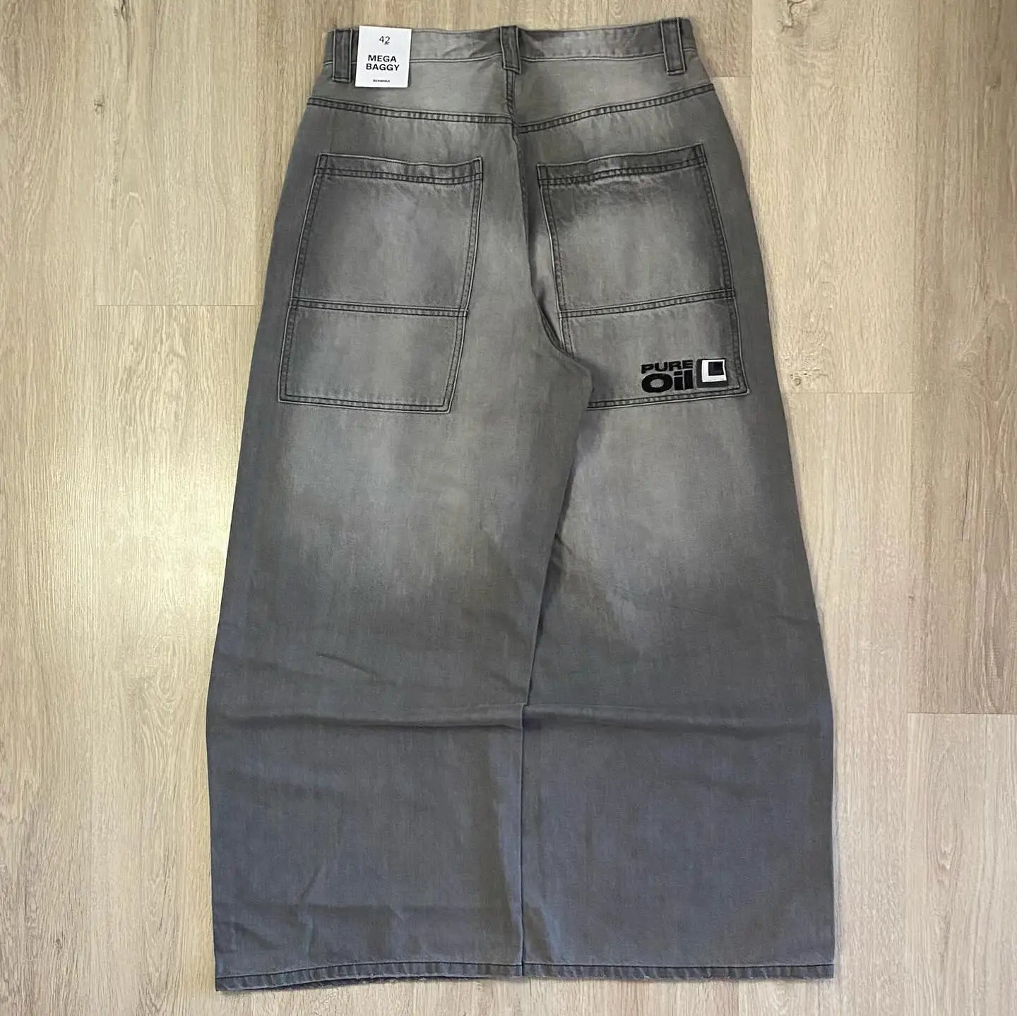 Women's Washed Wide Legged Jeans